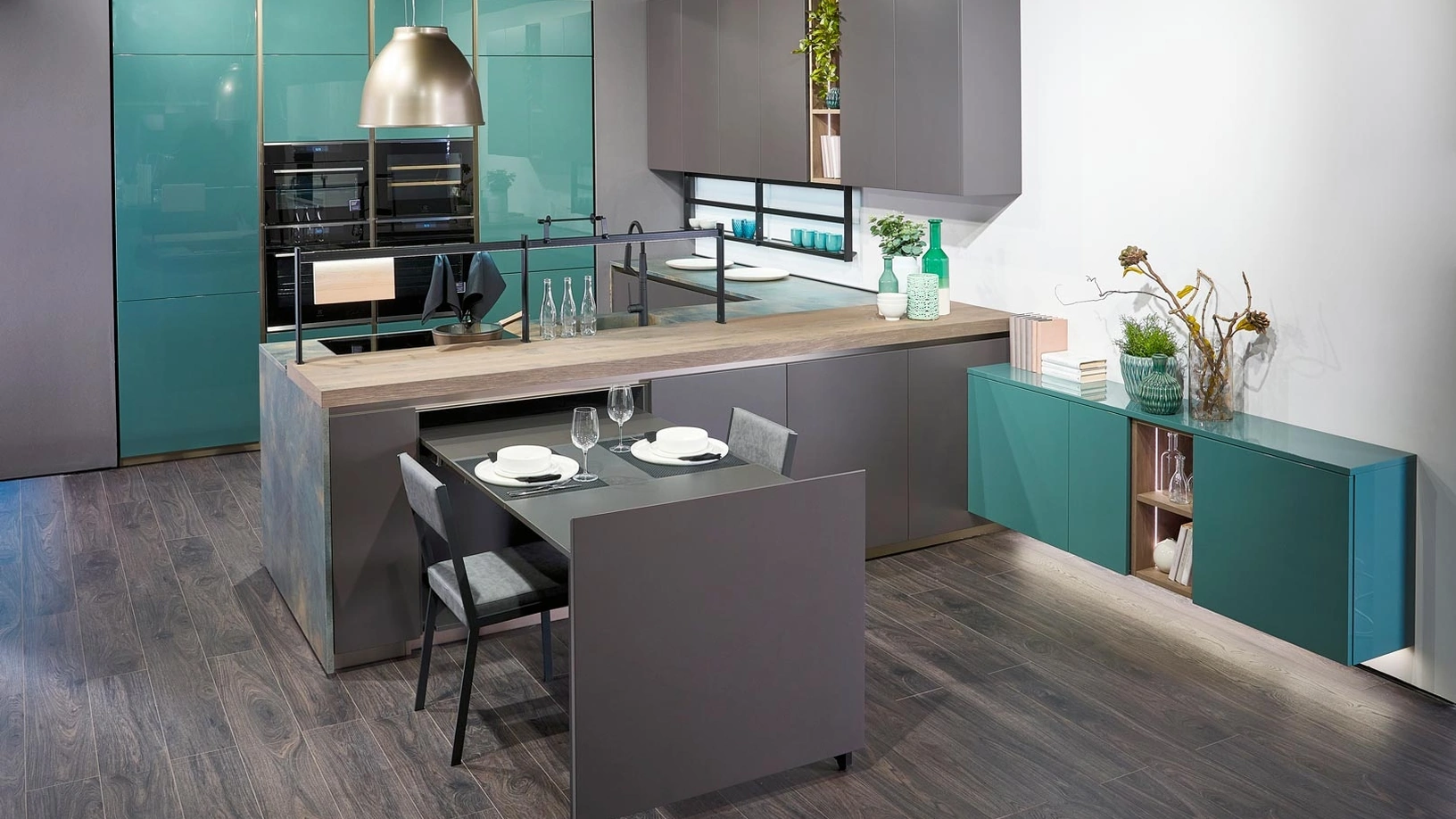 Cucina Moderna con penisola Oltre 15 di Lube